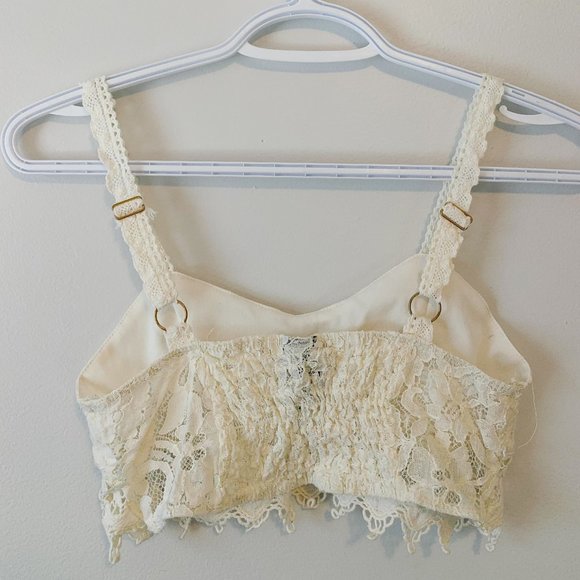 Lace Bralette - Picture 2 of 3